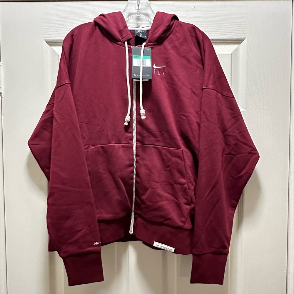 SOLD Nike Women’s Hoodie NWT